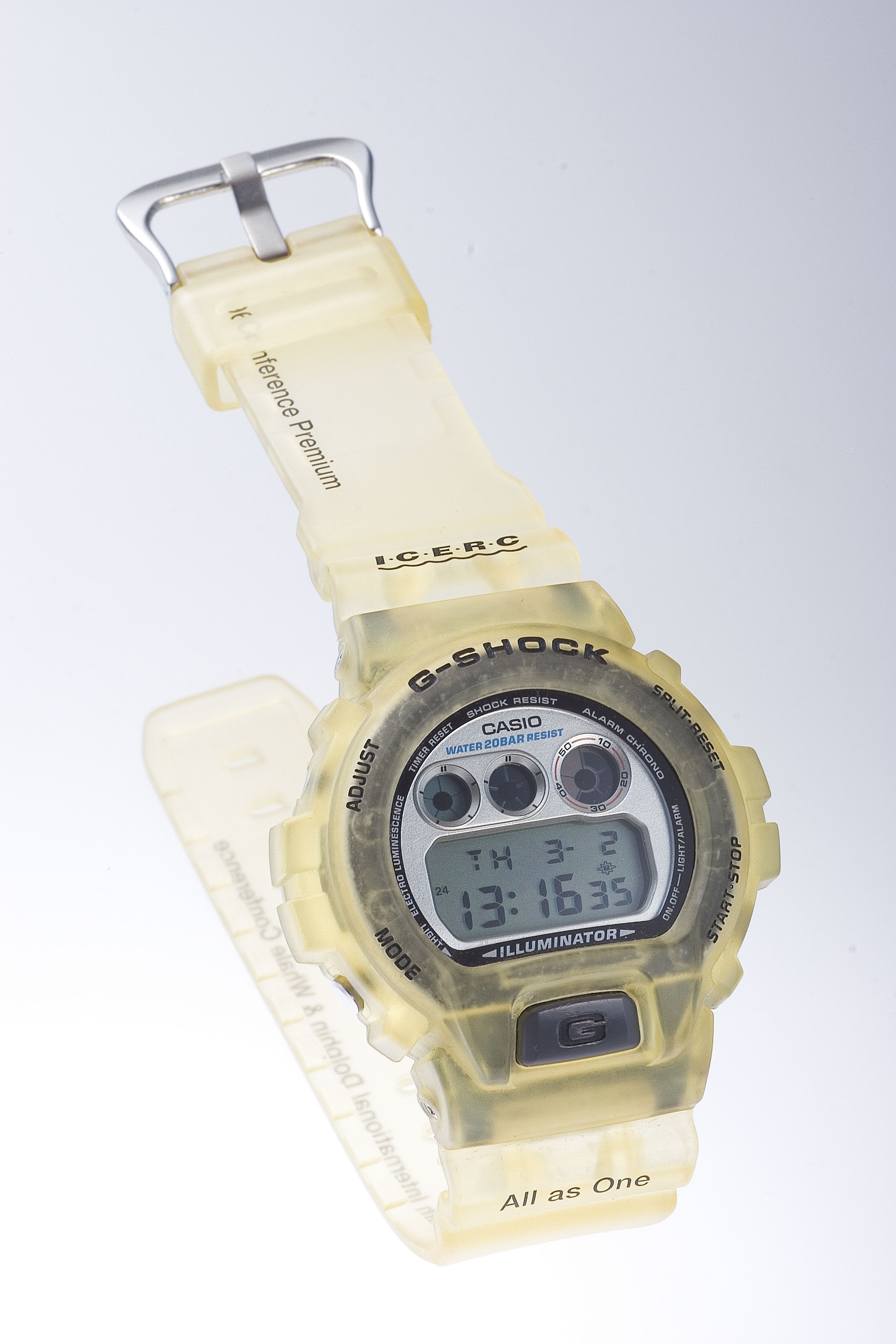 G-SHOCK ２代目イルクジ DW-6900K-8BT-