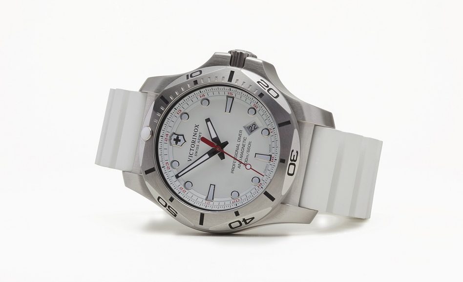 Diver-X ホワイト 手に入るのは日本だけ！「I.N.O.X.プロフェッショナルダイバー