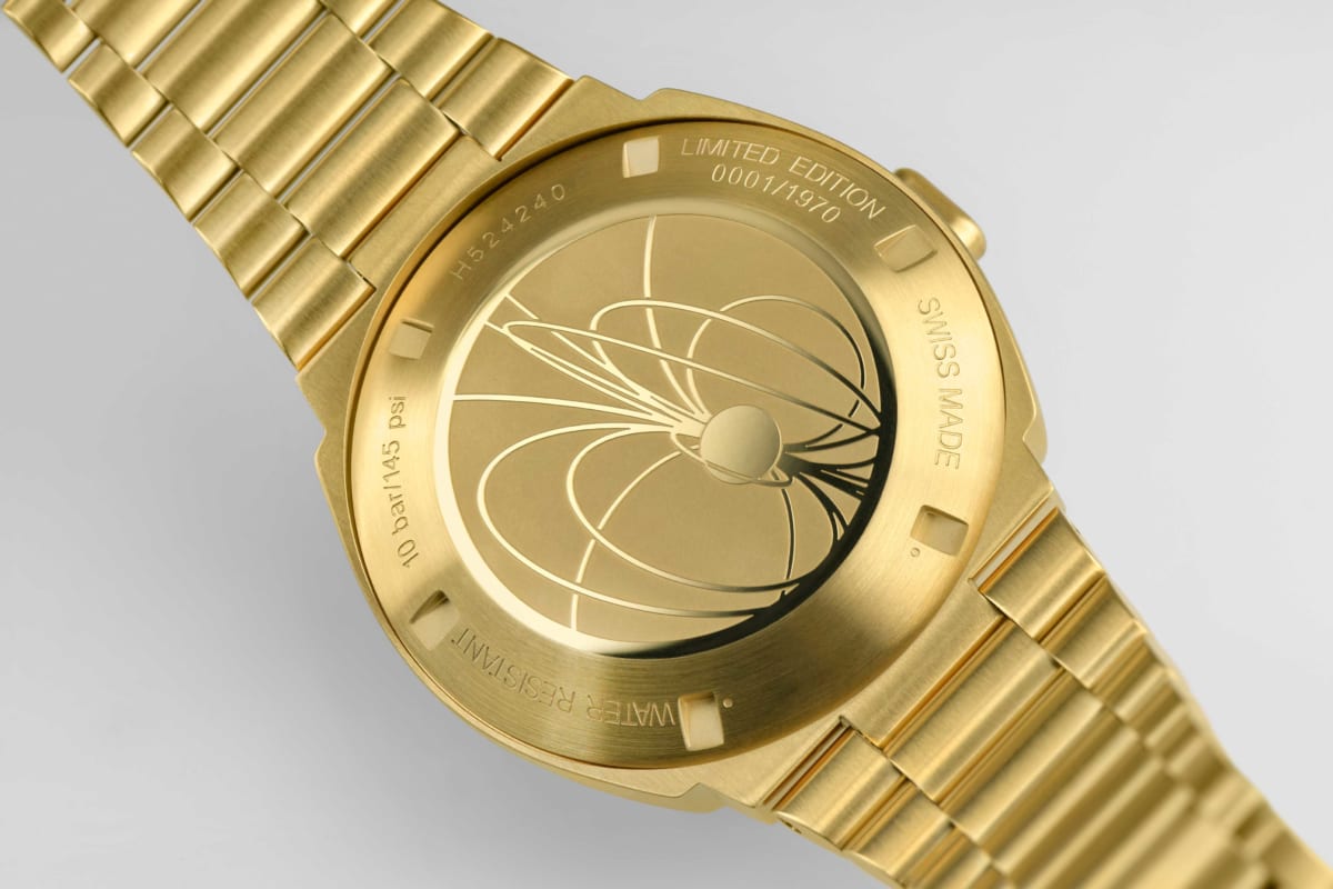 新作時計》ハミルトンが50年前に開発した世界初のLED式デジタル 
