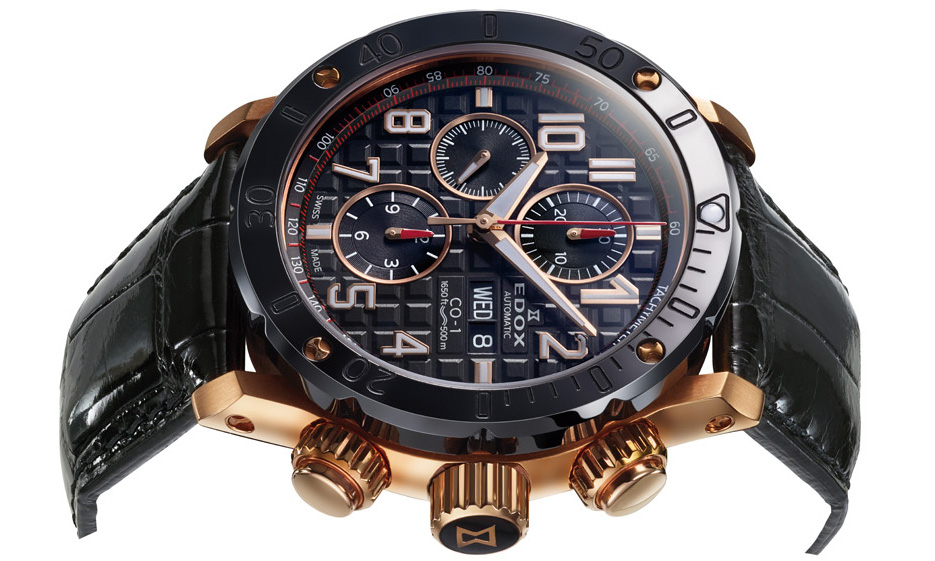 後世に語り継がれる定番時計「エドックス クロノオフショア1