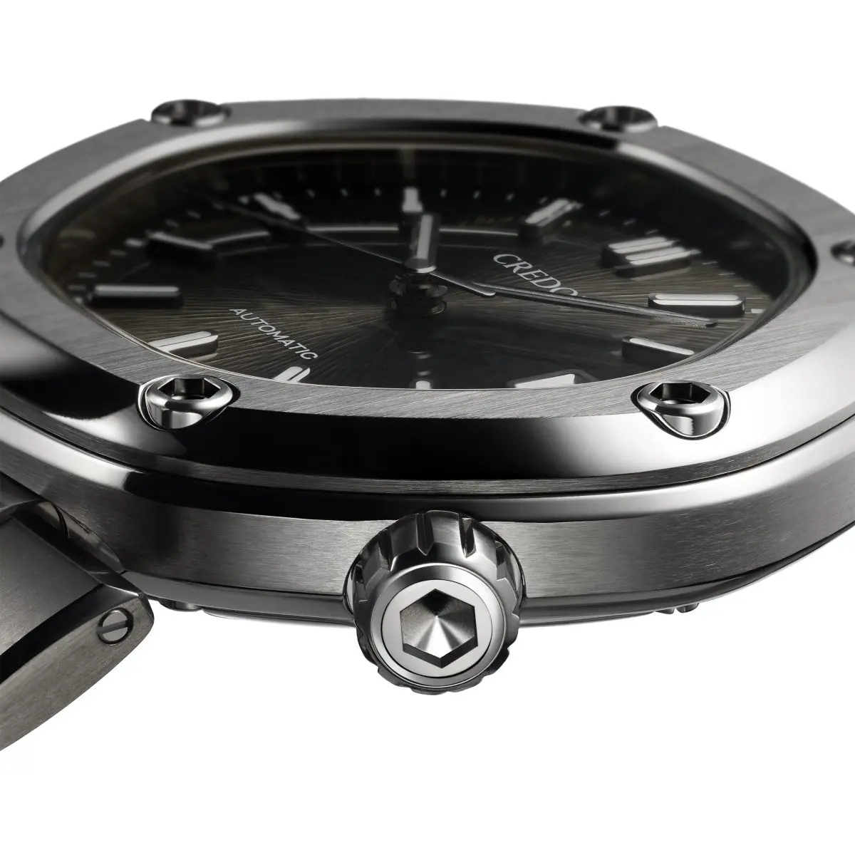 ジェラルド・ジェンタ氏がデザインを手掛けた「クレドール