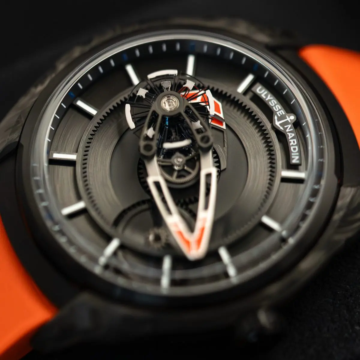 レトロフリーク 2303-270/03 フリーク X 43mm ｜ユリス・ナルダン｜正規販売店ヨシダ