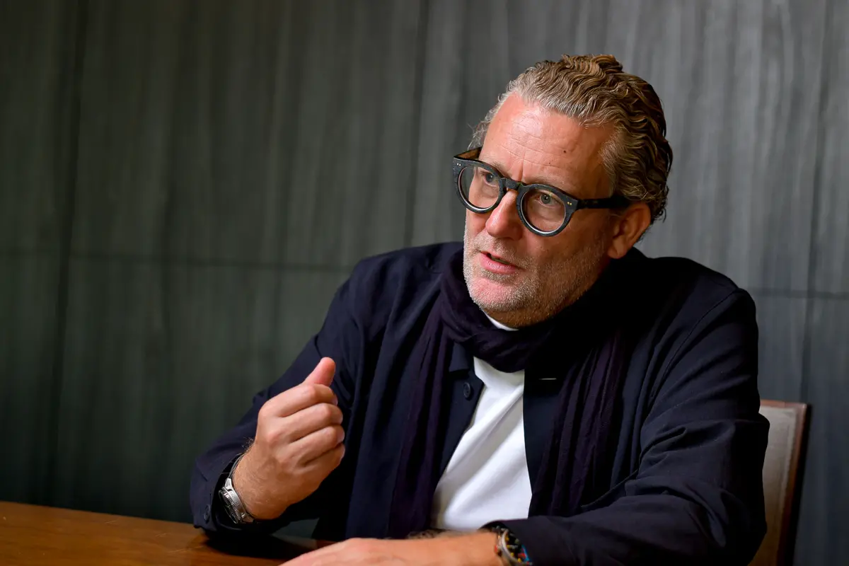 時計業界の風雲児マニュエル・エムシュCEOに聞く新生「ルイ・エラール
