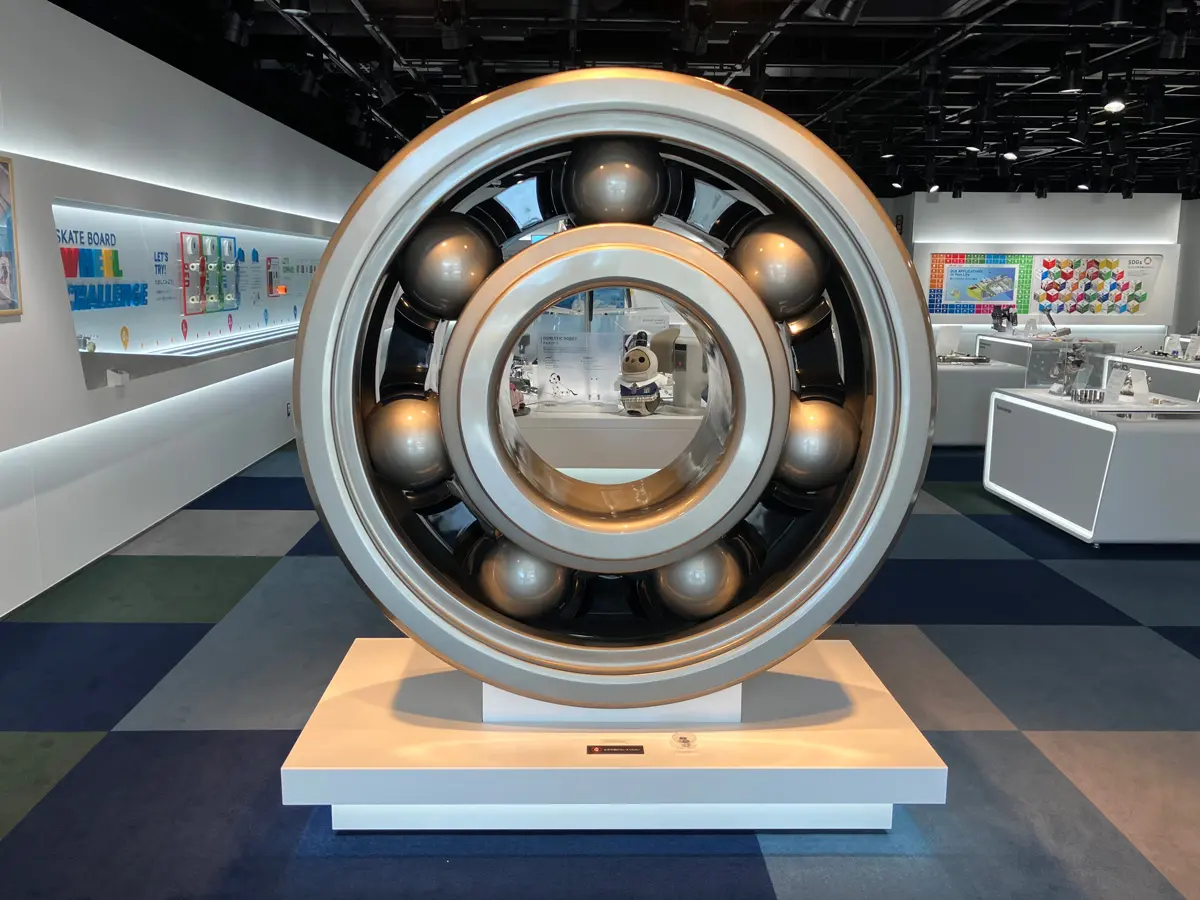 腕時計にも搭載！ 世界最小のボールベアリングを製造するミネベア