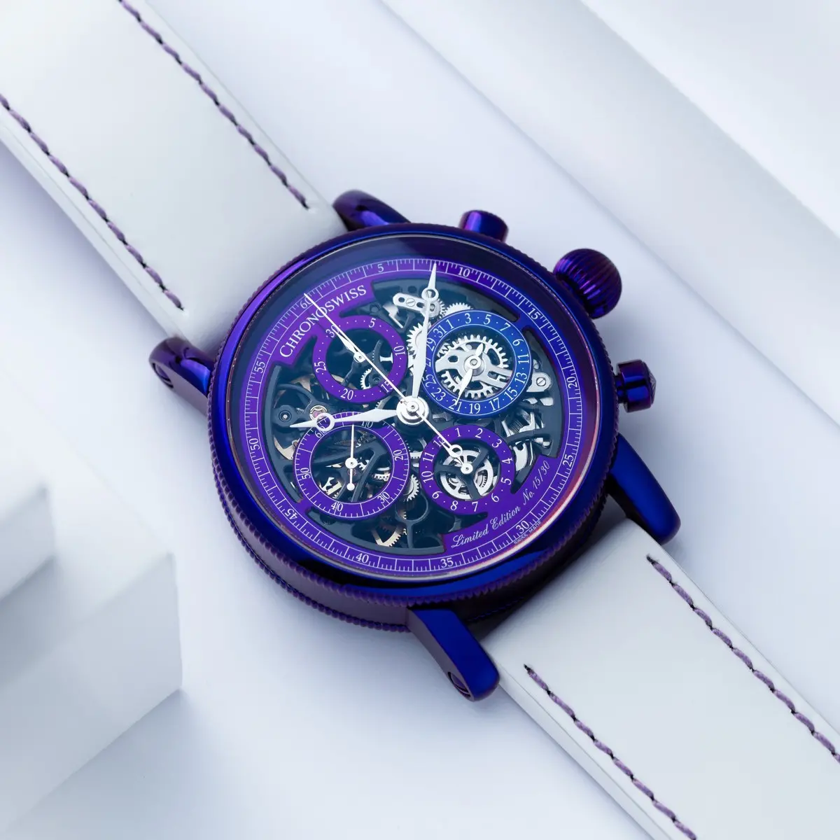 D*Y様 Swarovski クロノグラフ 時計 紫 D*Y様 Swarovski クロノグラフ 時計 紫