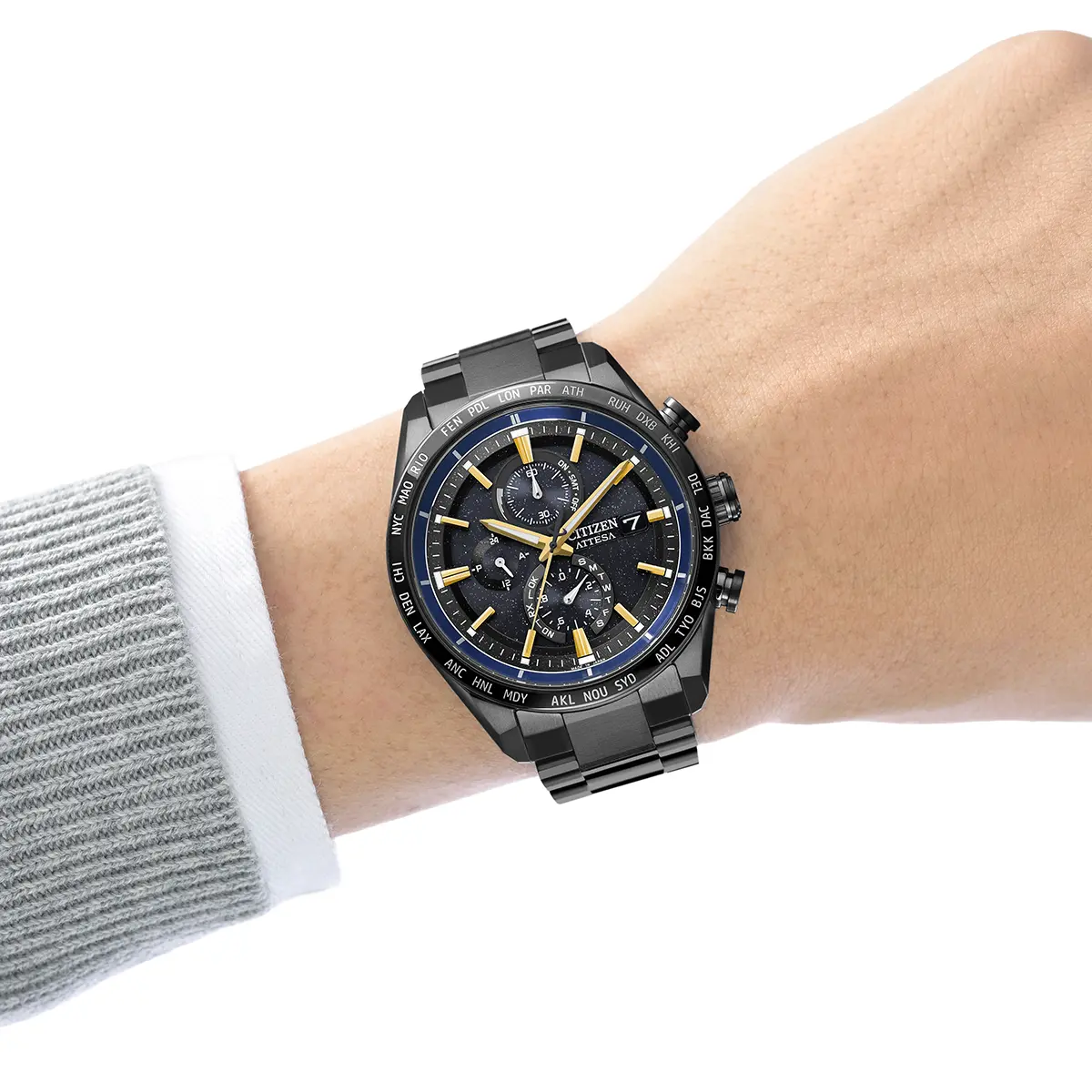 aichan♡@基本24時間以内発送 漆黒の宇宙空間を翔けるイエローゴールド色の新型宇宙ステーション補給