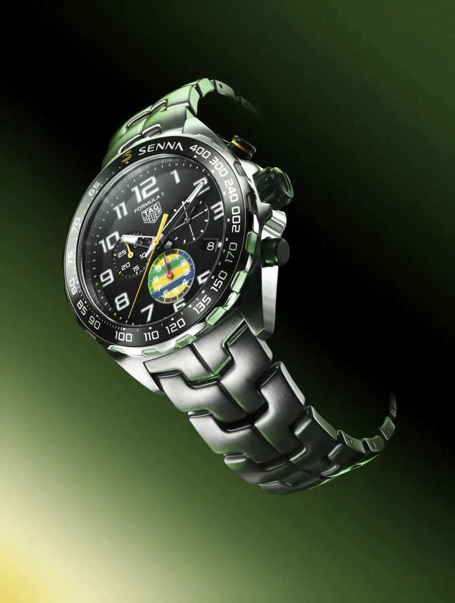 伝説のF1ドライバー アイルトン・セナの不滅の魂を宿す2つのタグ