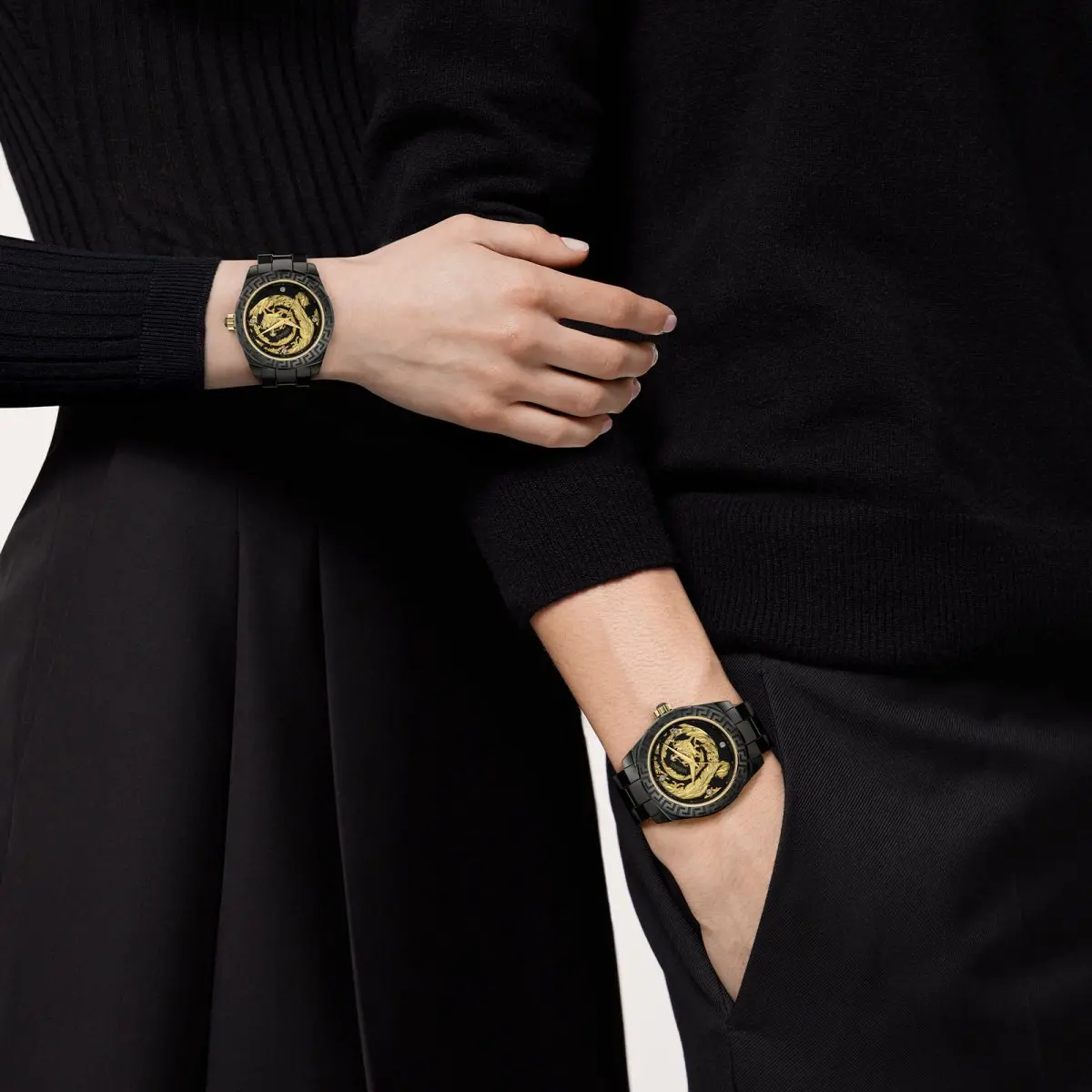 8月限定値下げ！VERSACE 01AC1 ホワイトセラミック 腕時計 8月限定値下げ！VERSACE 01AC1 ホワイトセラミック 腕時計 8月限定