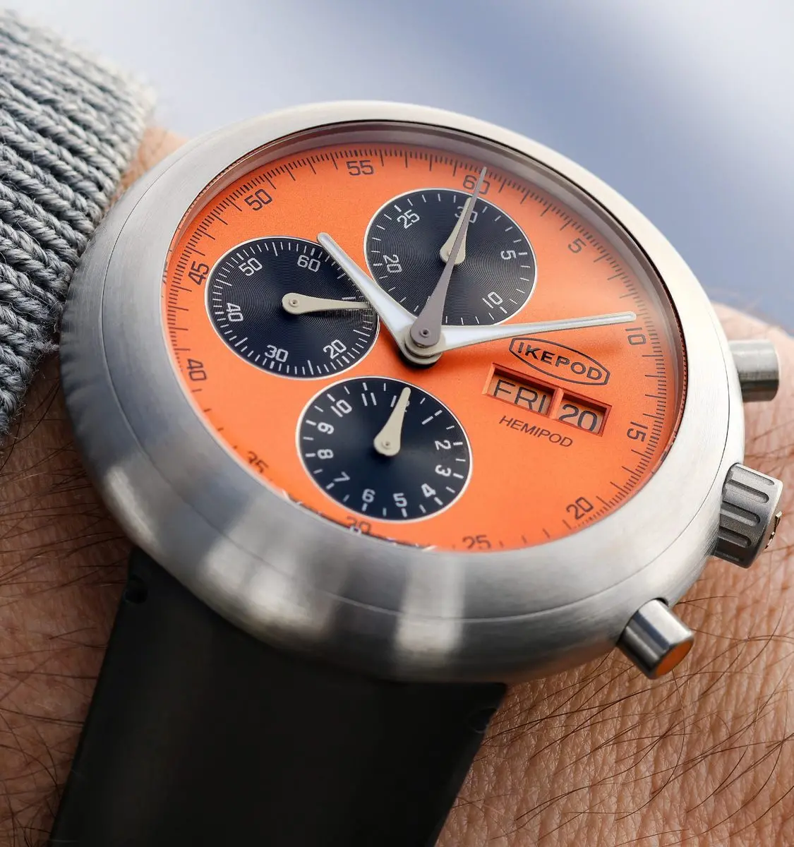 アイクポッド（IKEPOD）の傑作時計「ヘミポッド」が2025年仕様で進化