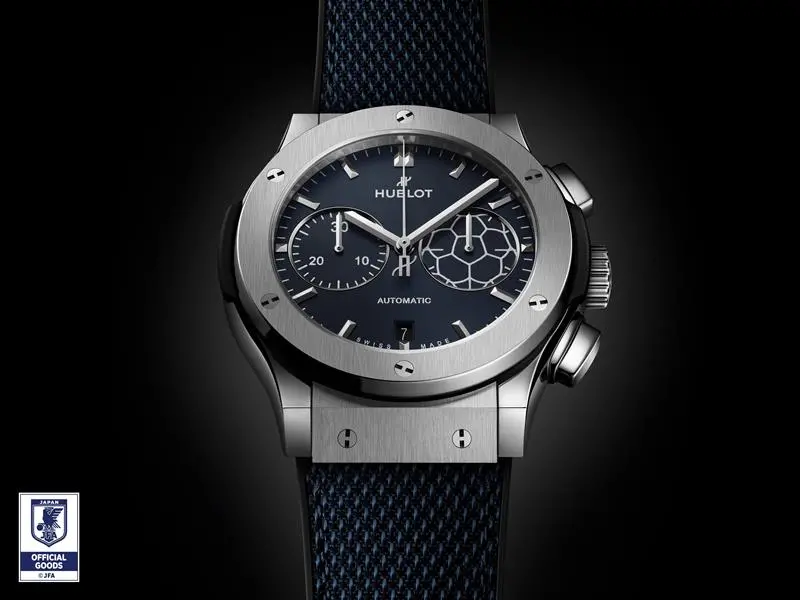む*ひ様 HUBLOT クロノグラフ掛時計 非売品 サッカー日本代表“SAMURAI BLUE”の熱き闘志を宿す限定クロノグラフ